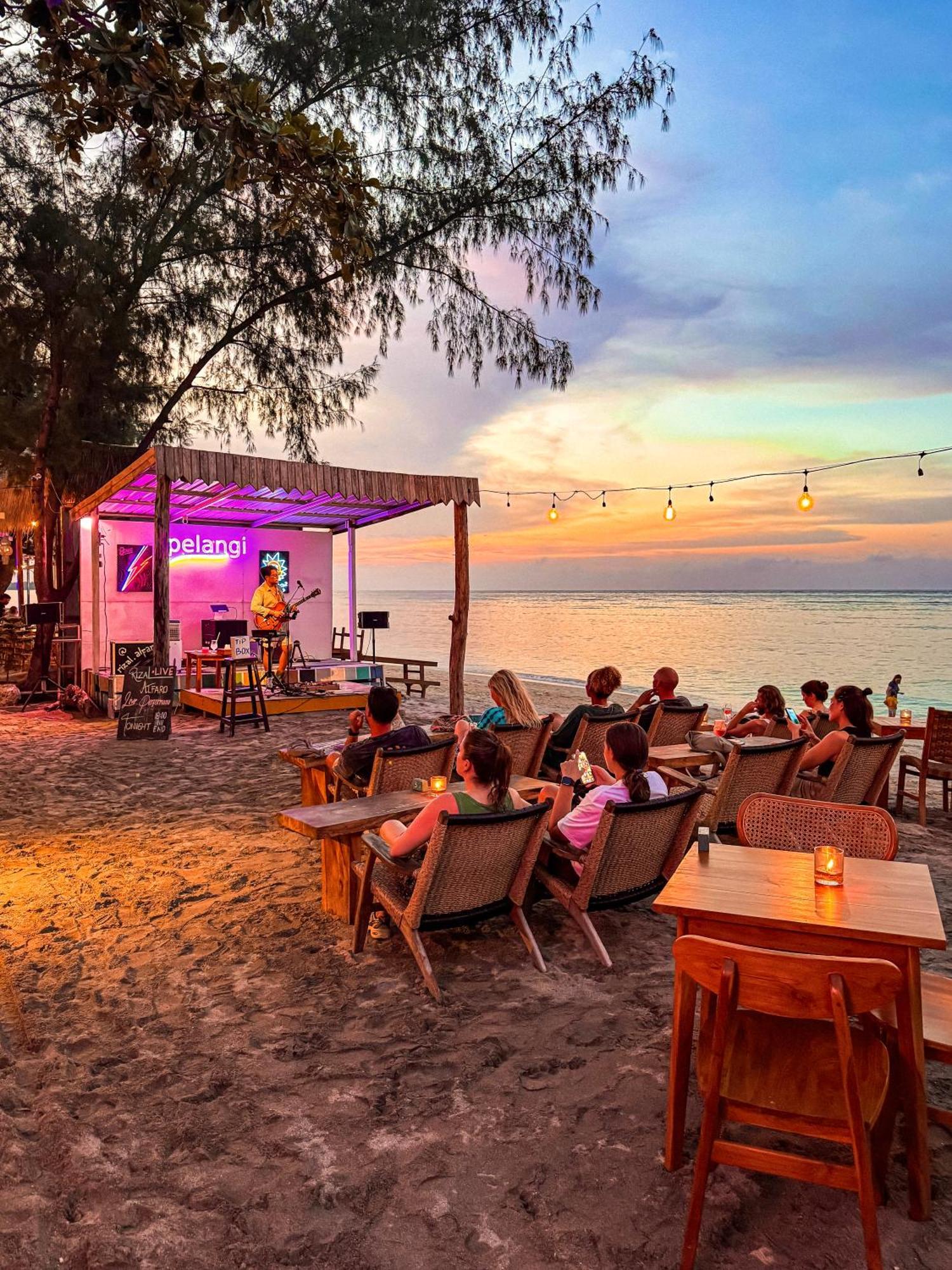 Pelangi Cottages Gili Air Exterior foto